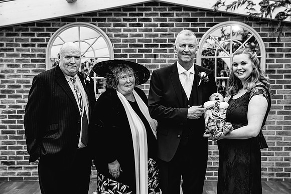 Foxtail Barns Wedding Photography - Jill & Chris-456