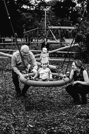 Engagement-Family Shoot at Trentham Gardens-186