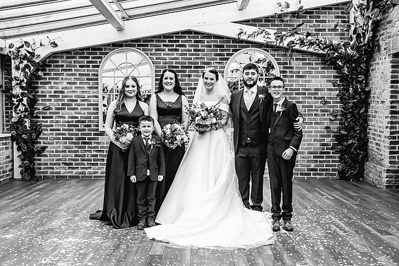 Foxtail Barns Wedding Photography - Jill & Chris-472