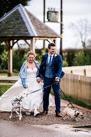 Hanbury Barn Wedding Photography - Hannah & Adam-607