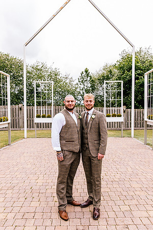 Alcumlow Wedding Barn Photography - Aimee & Mike-621