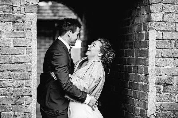 Hanbury Barn Wedding Photography - Hannah & Adam-589