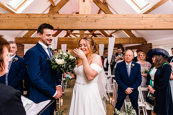 Hanbury Barn Wedding Photography - Hannah & Adam-298