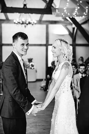 Sandhole Oak Barn Wedding Photography - Caitlin & Shane-343