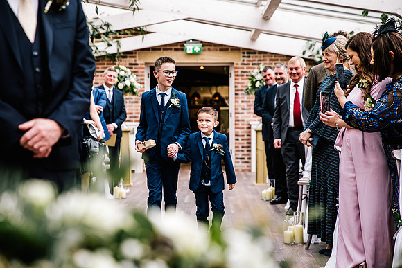 Foxtail Barns Wedding Photography - Jill & Chris-275