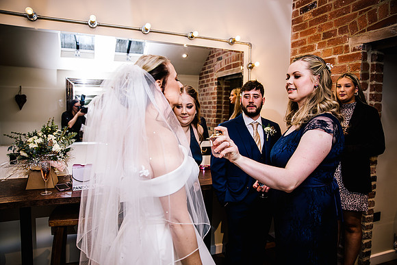 Foxtail Barns Wedding Photography - Jill & Chris-230