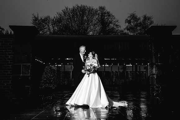 Foxtail Barns Wedding Photography - Jill & Chris-535