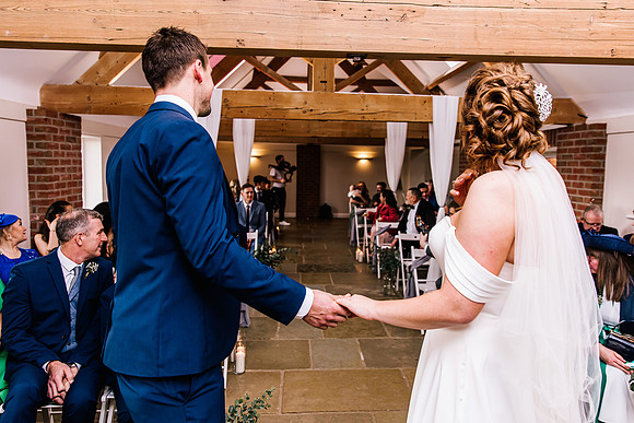 Hanbury Barn Wedding Photography - Hannah & Adam-317