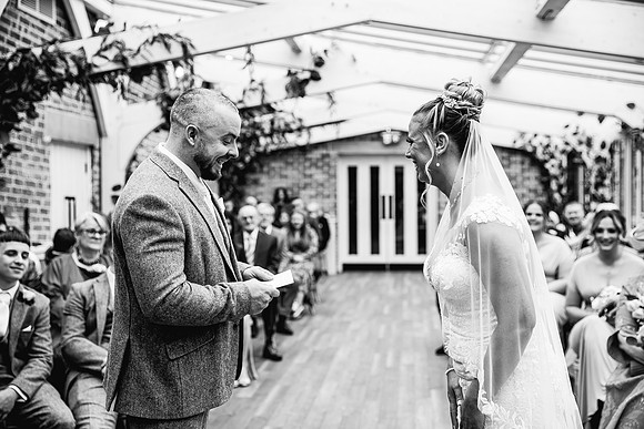 Foxtail Barns Wedding Photography - Kate & Jonathon-309