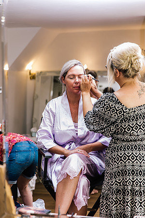 Sandhole Oak Barn Wedding Photography - Becky & Sam-21
