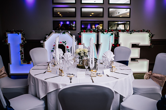 Jane & David - Gift Of A Wedding - Moat House Acton Trussell-263