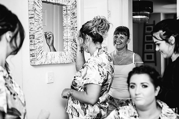 Newcastle Under Lyme Wedding Photography - Staffordshire Wedding Photographer - Emily & Wayne-142