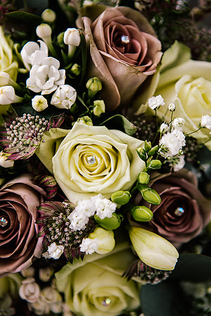 Alcumlow Wedding Barn - Wedding Photography - Ruth & Matt-18