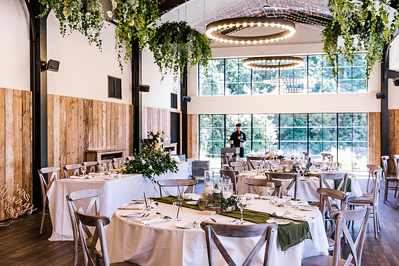 Foxtail Barns Wedding Photography - Sam & Sam-210