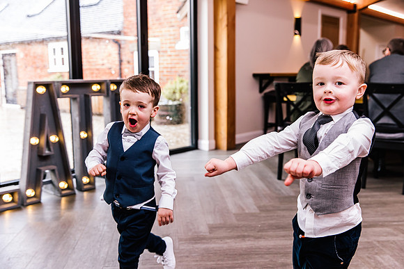 Hanbury Barn Wedding Photography - Hannah & Adam-429
