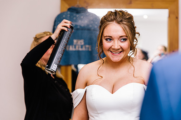 Hanbury Barn Wedding Photography - Hannah & Adam-223