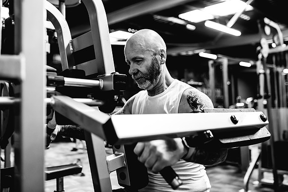 Staffordshire Fitness Photography - THe Fitness At Old School Jims Bodybuilding & Fitness - PT Shoot-31
