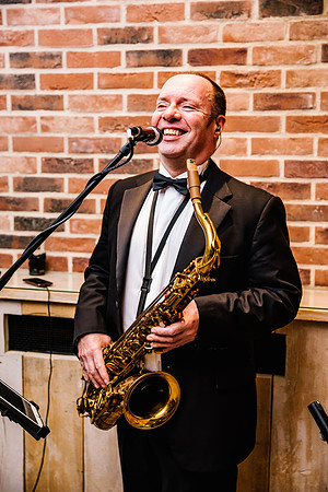 Foxtail Barns Wedding Photography - Jill & Chris-411