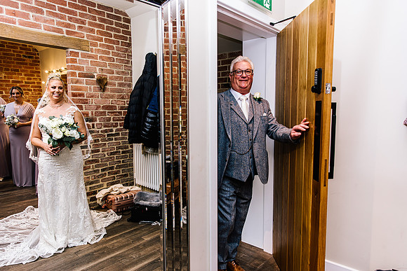 Foxtail Barns Wedding Photography - Kate & Jonathon-226