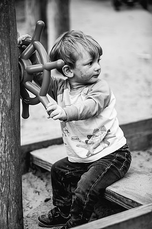 Engagement-Family Shoot at Trentham Gardens-209