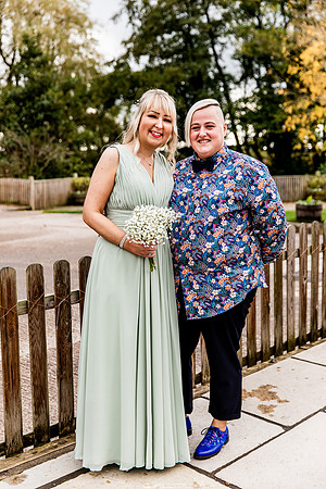 Hanbury Barn Wedding Photography - Laura & Phil-437