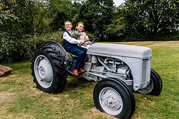 Sandhole Oak Barn Wedding Photography - Becky & Sam-415
