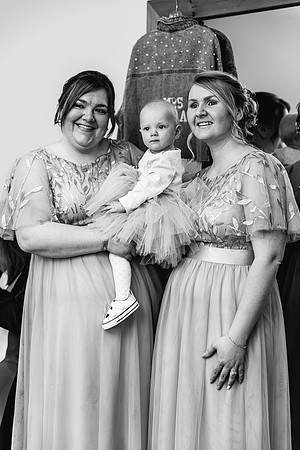 Hanbury Barn Wedding Photography - Hannah & Adam-189