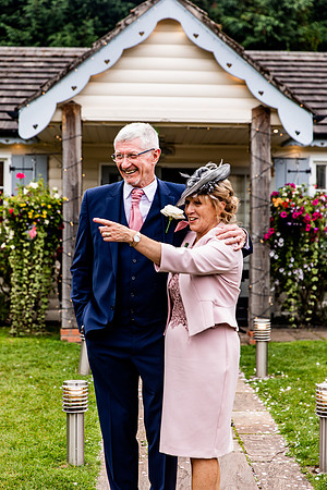 Slaters Country Inn Wedding - Chris & Rob-400