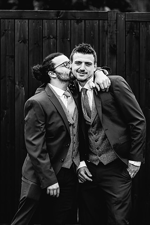 Hanbury Barn Wedding Photography - Hannah & Adam-518