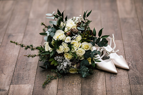 Foxtail Barns Wedding Photography - Jill & Chris-17