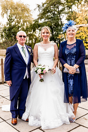 Hanbury Barn Wedding Photography - Laura & Phil-518