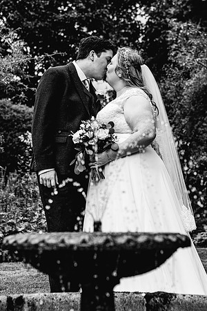Eyam Hall Wedding Photography - Amanda & John-501