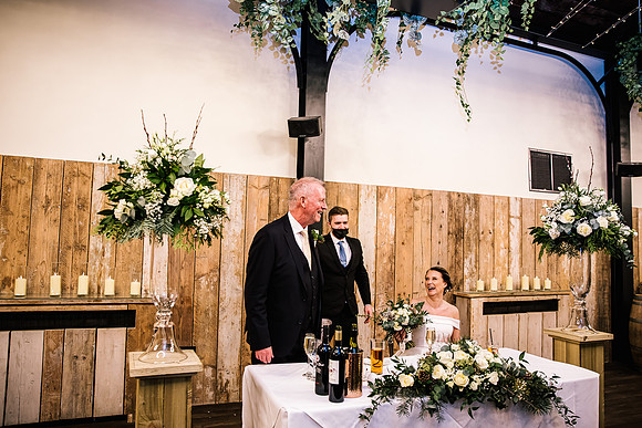 Foxtail Barns Wedding Photography - Jill & Chris-610