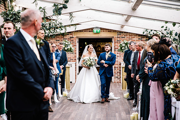 Foxtail Barns Wedding Photography - Jill & Chris-293
