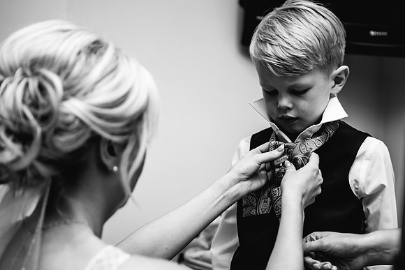 Three Horseshoes Wedding Photography - Staffordshire Weddding Photographer - Laura & Louis-146