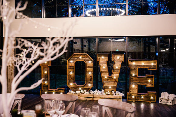 Foxtail Barns Wedding Photography - Jill & Chris-552