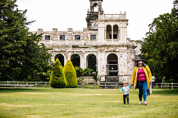 Engagement-Family Shoot at Trentham Gardens-53