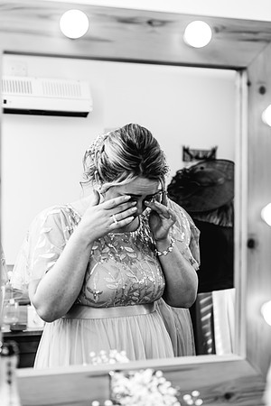 Hanbury Barn Wedding Photography - Hannah & Adam-210