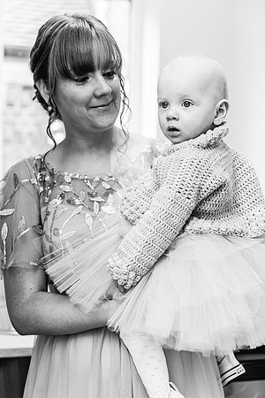 Hanbury Barn Wedding Photography - Hannah & Adam-226