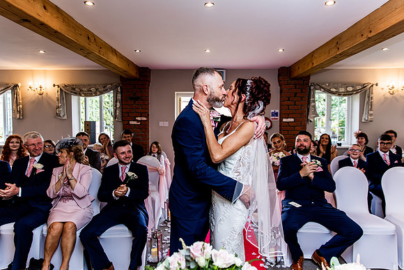 Slaters Country Inn Wedding - Chris & Rob-276