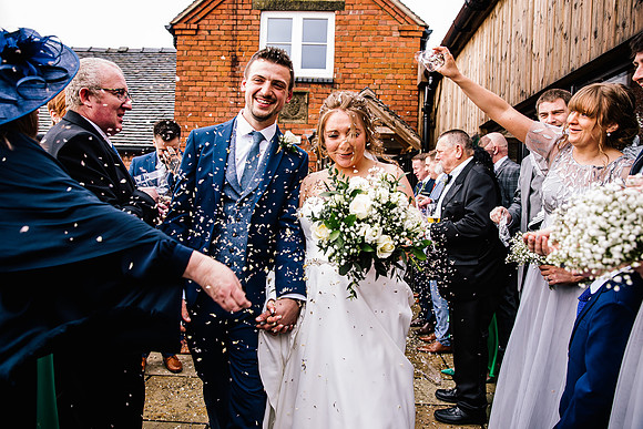 Hanbury Barn Wedding Photography - Hannah & Adam-393