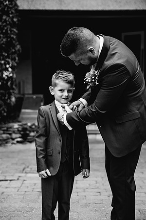 Newby Bridge Wedding Photography - Laura & Ryan-150