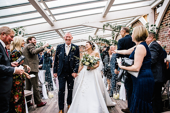Foxtail Barns Wedding Photography - Jill & Chris-397