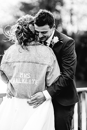 Hanbury Barn Wedding Photography - Hannah & Adam-560
