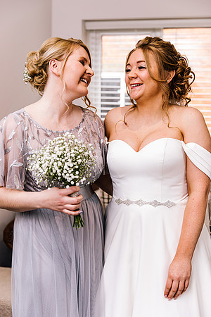 Hanbury Barn Wedding Photography - Hannah & Adam-239