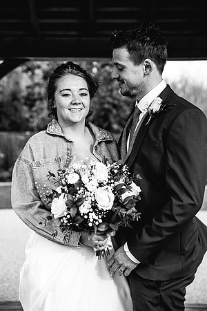 Hanbury Barn Wedding Photography - Hannah & Adam-522