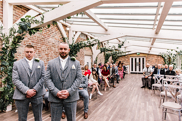 Foxtail Barns Wedding Photography - Kate & Jonathon-242