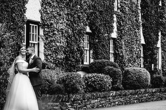 Newby Bridge Wedding Photography - Laura & Ryan-509