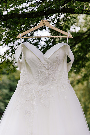 Newby Bridge Wedding Photography - Laura & Ryan-32